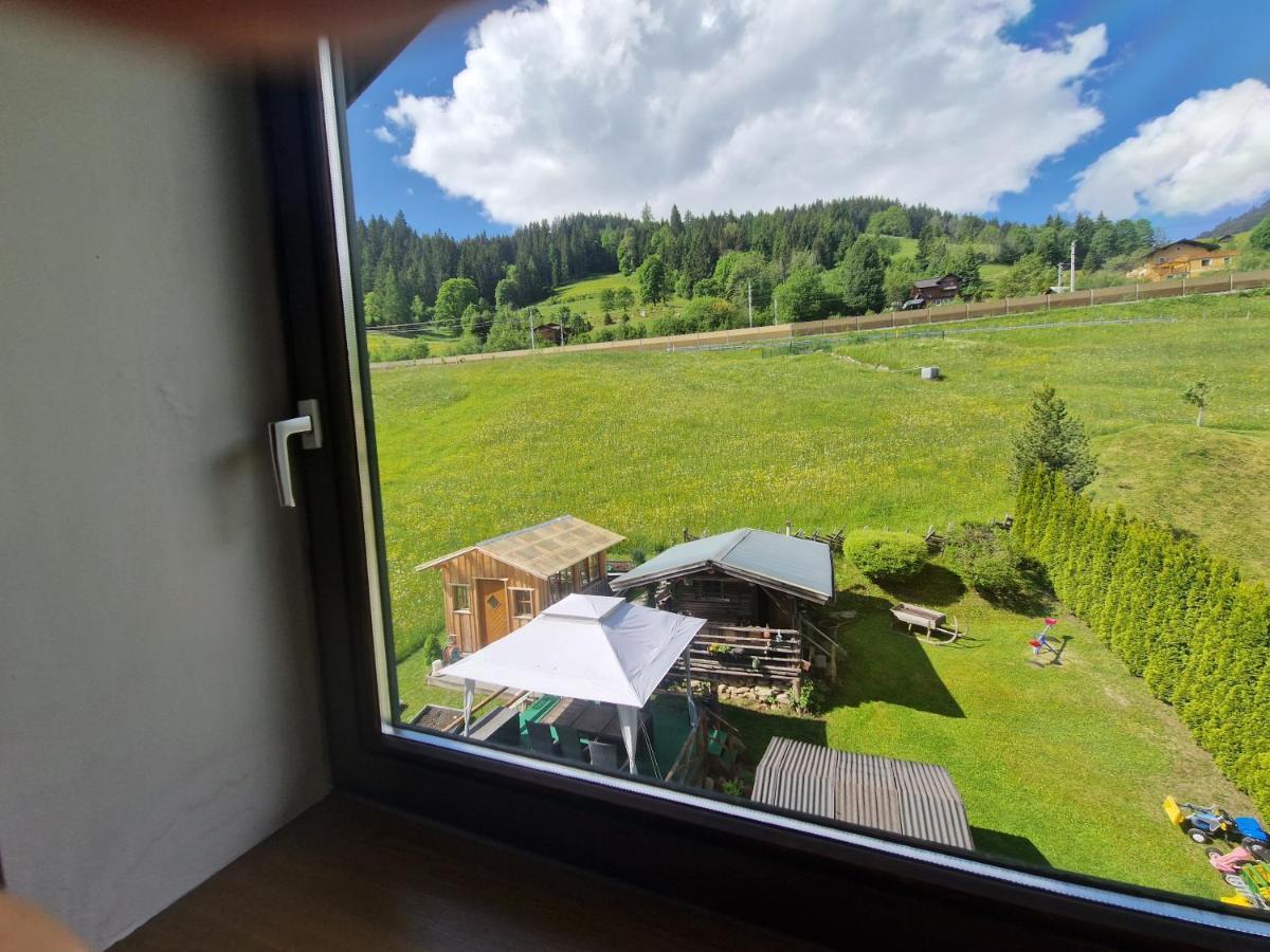 Urlaub Am Krausberghof, Apartment Mit Balkon Und Parkplatz, Inmitten Der Natur, Sauna Und Infrarotkabine, Kostenfreie Kaffeekapseln, 6 Fahrminuten Zur Alpentherme Gastein Und Zur Schlossalmbahn, Spielplatz Bad Hofgastein Luaran gambar