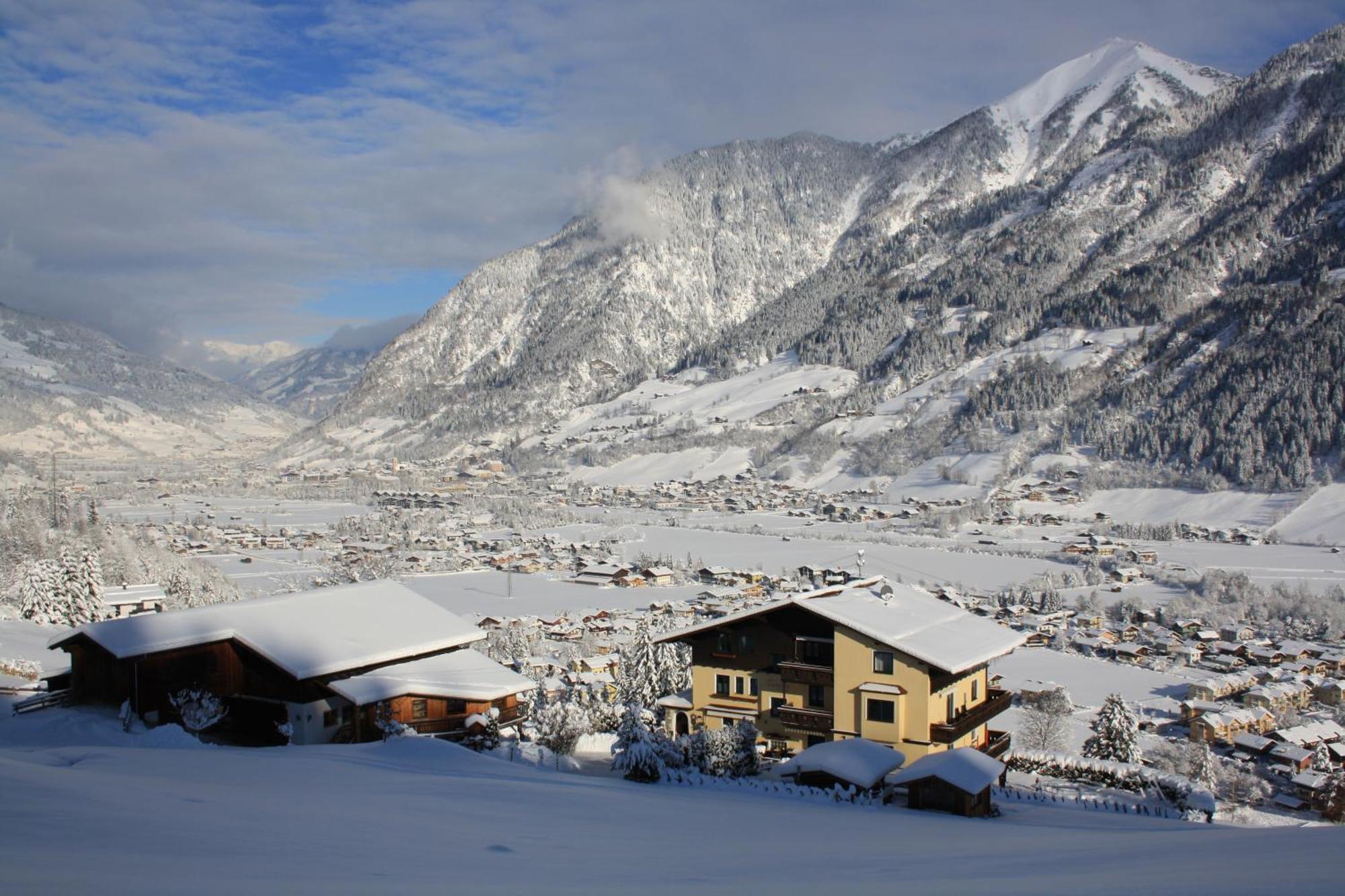 Urlaub Am Krausberghof, Apartment Mit Balkon Und Parkplatz, Inmitten Der Natur, Sauna Und Infrarotkabine, Kostenfreie Kaffeekapseln, 6 Fahrminuten Zur Alpentherme Gastein Und Zur Schlossalmbahn, Spielplatz Bad Hofgastein Luaran gambar