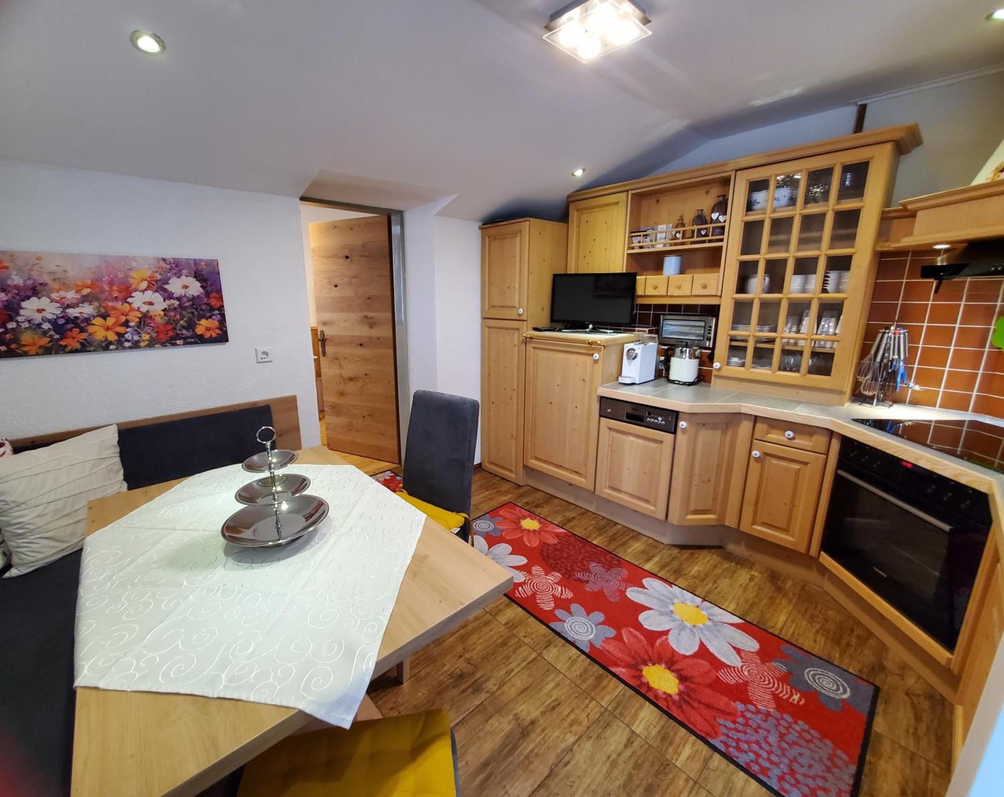 Urlaub Am Krausberghof, Apartment Mit Balkon Und Parkplatz, Inmitten Der Natur, Sauna Und Infrarotkabine, Kostenfreie Kaffeekapseln, 6 Fahrminuten Zur Alpentherme Gastein Und Zur Schlossalmbahn, Spielplatz Bad Hofgastein Luaran gambar