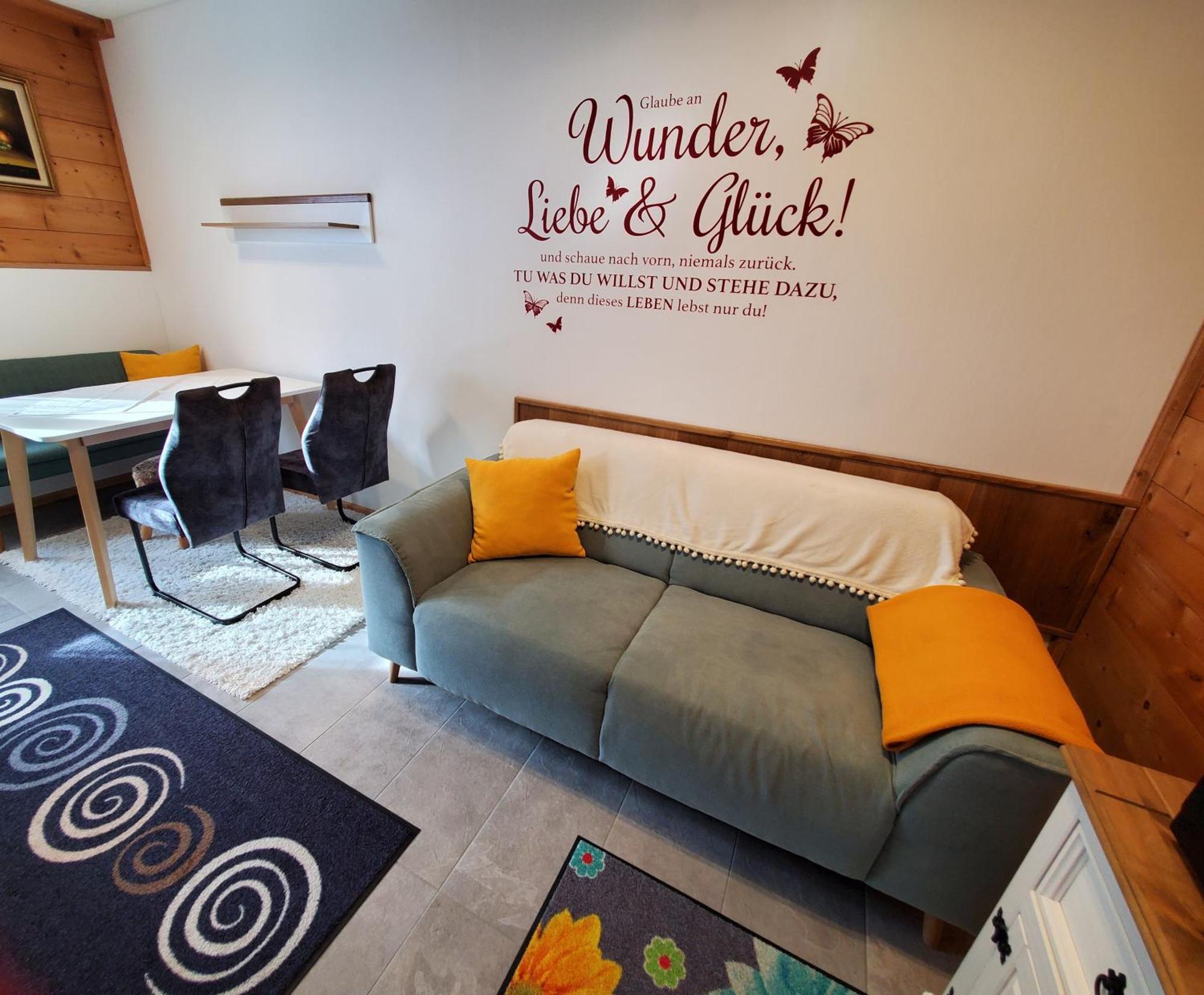 Urlaub Am Krausberghof, Apartment Mit Balkon Und Parkplatz, Inmitten Der Natur, Sauna Und Infrarotkabine, Kostenfreie Kaffeekapseln, 6 Fahrminuten Zur Alpentherme Gastein Und Zur Schlossalmbahn, Spielplatz Bad Hofgastein Luaran gambar